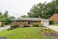 Building Photo - 7409 Aspen Ave