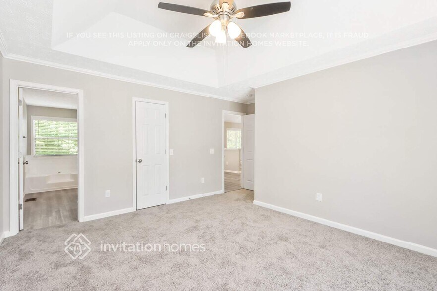 Building Photo - 731 Marble Arch Ave