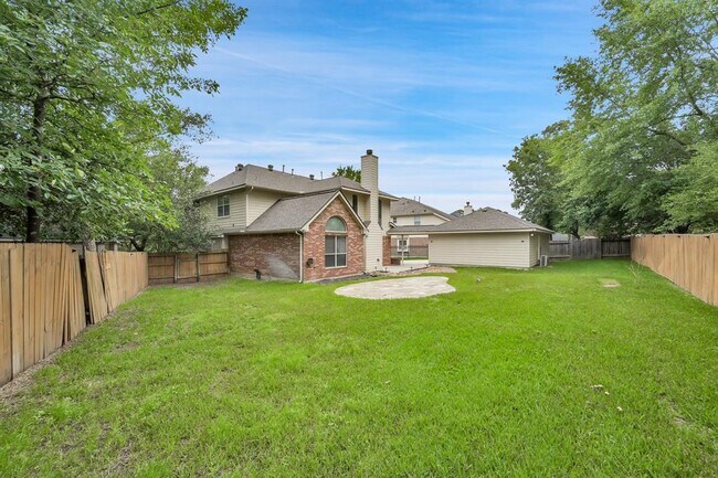 Building Photo - 2511 N Yorkchase Ln