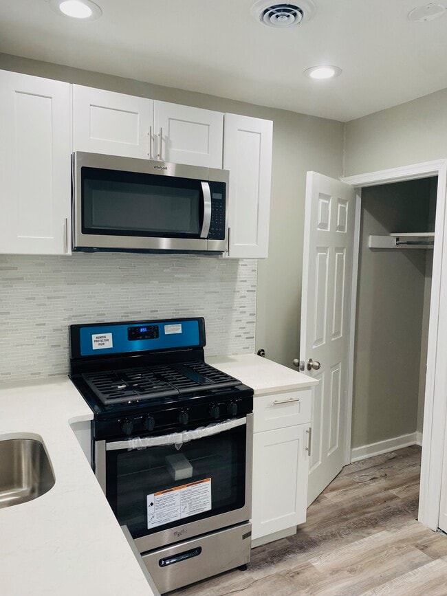 Building Photo - 3826 Germantown Ave