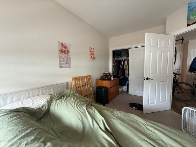 Interior Photo - 2577 Downer