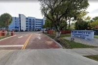 Building Photo - 9440 Fontainebleau Blvd