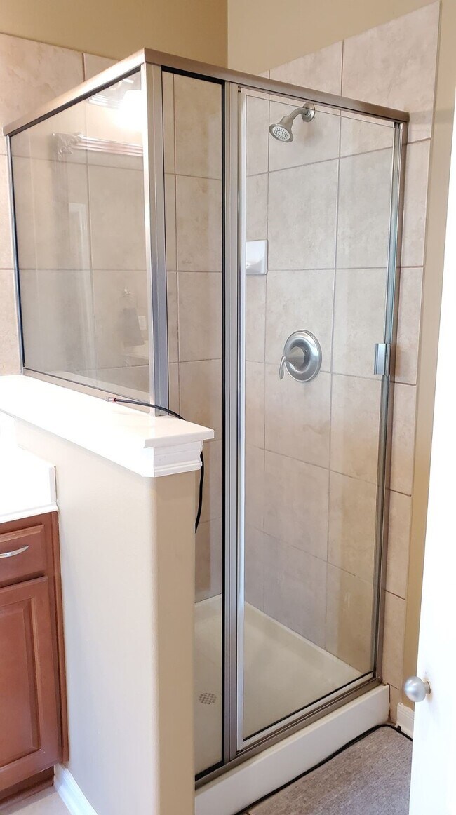 Building Photo - 12027 Grace Hall Dr