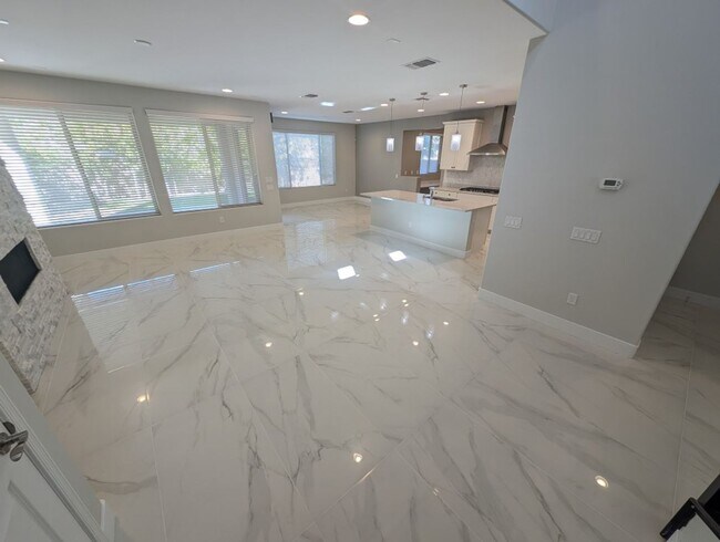 Building Photo - 3622 Portiani Dr
