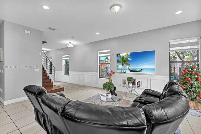 Building Photo - 9712 W 34th Ln