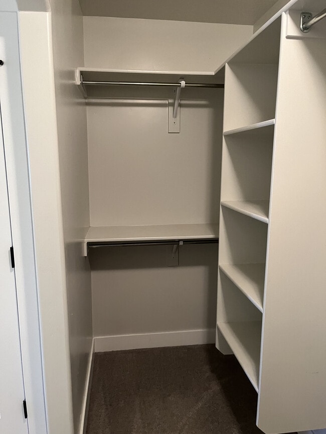 Building Photo - 15380 S Skyraider Ln