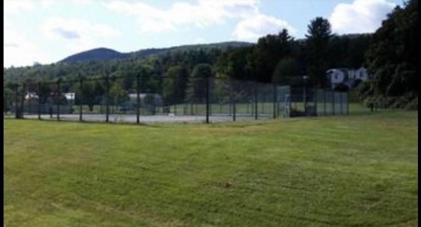 Tennis/pickleball - 34 Marsten Ln