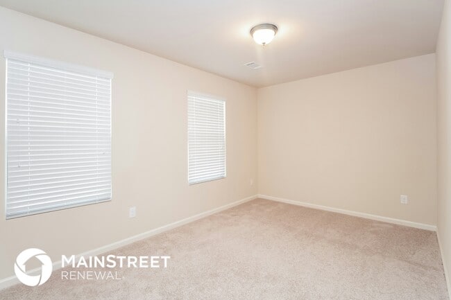 Building Photo - 355 Sunflower Ln