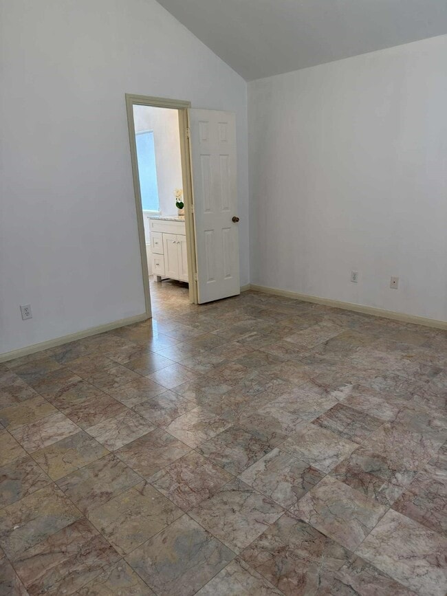 Building Photo - 17210 Valemist Ct