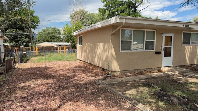 Building Photo - single family home