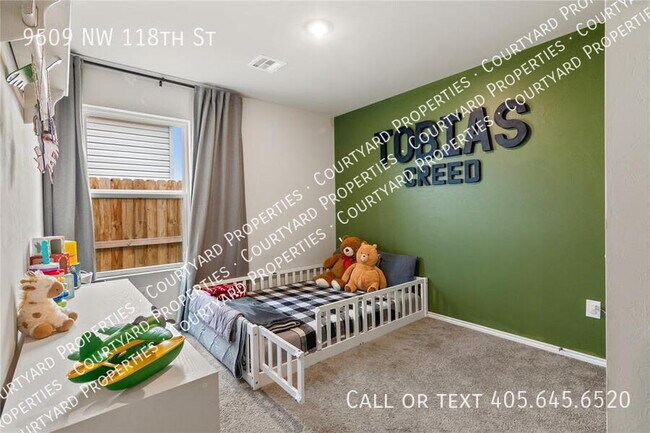 Building Photo - 9509 NW 118th St