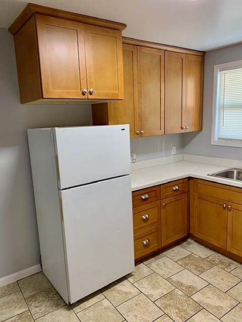 Building Photo - 1 bed 1 bath Duplex unit in Richmond -- AVAILABLE NOW !!