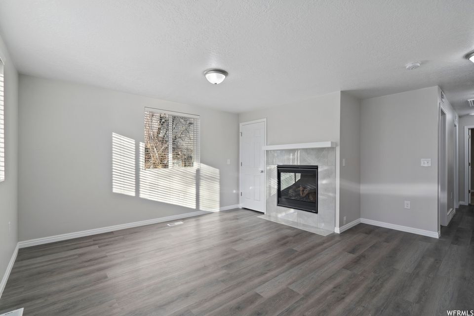 Building Photo - 115 S 200 E