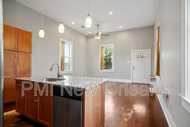 Building Photo - 1225 St Ferdinand St