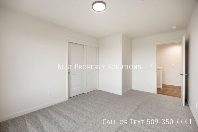 Building Photo - 601 S Dorsing St