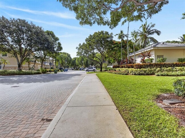 Building Photo - 2475 Cordoba Bend