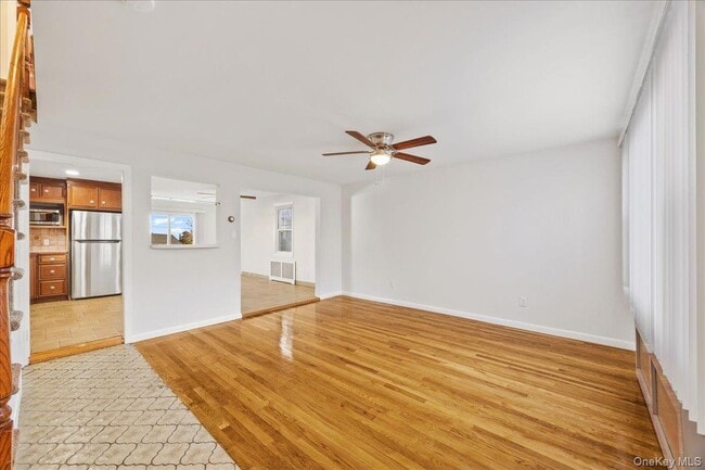 Building Photo - 124 Alexander Ave