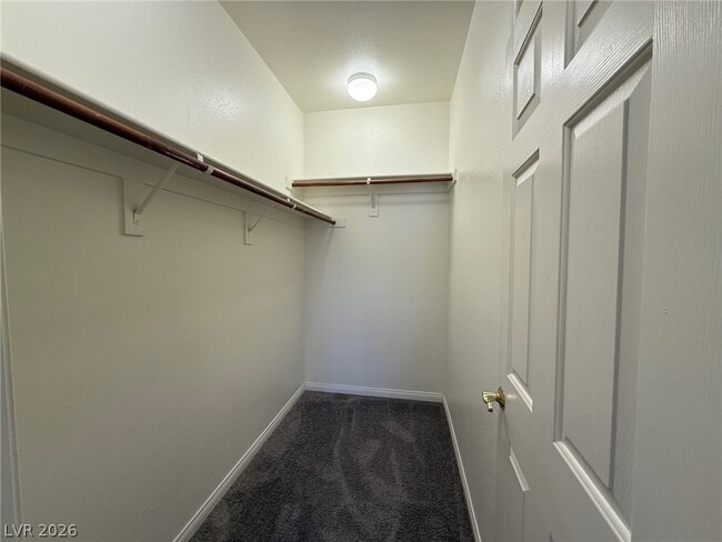 Building Photo - 2113 Echo Bay St