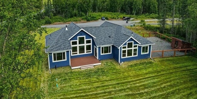 Building Photo - 7064 E Tumnus Cir