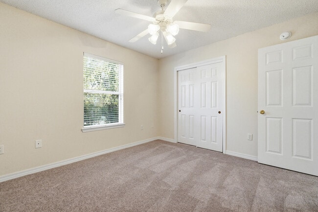 Building Photo - 4227 Shadow Ln