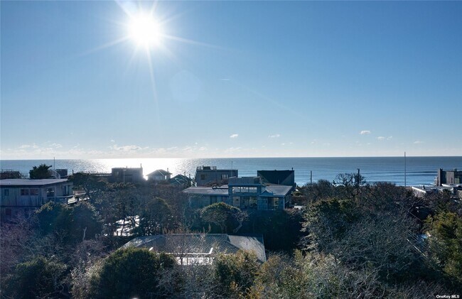 Building Photo - 317 Sky Walk