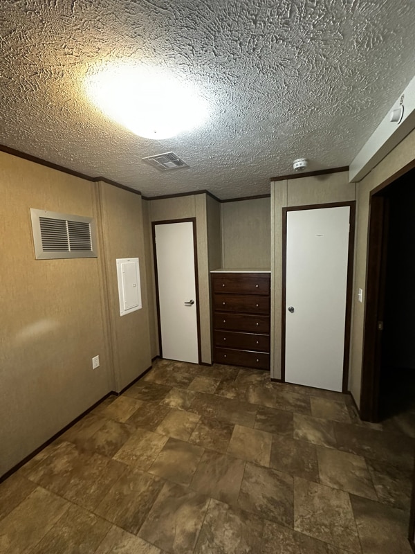 Building Photo - 33230 Walker North Rd