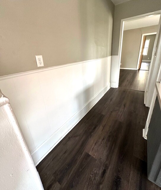 Building Photo - 929 E Clarke St