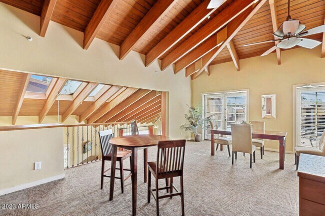 Building Photo - 10002 N 7th St