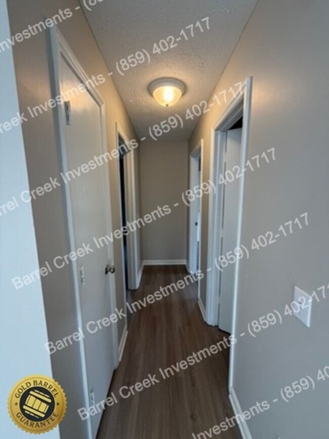 Building Photo - 417 A Earl St