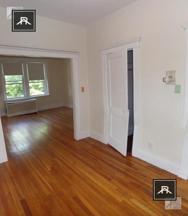 Building Photo - 2 bedroom in Brighton MA 02135