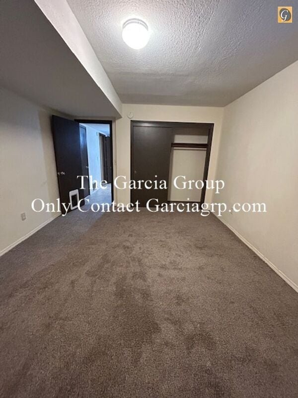 Building Photo - 17949 SE Arista Dr