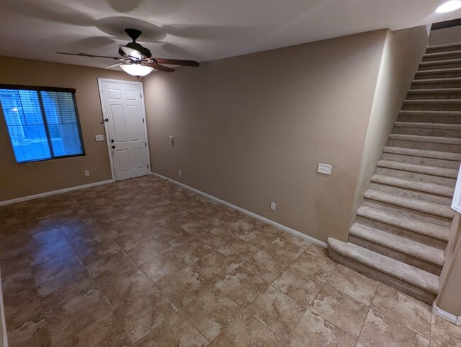 Building Photo - 8440 Lucero Ave