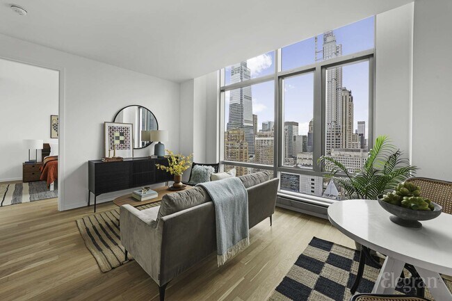 Building Photo - 18 W 48th St