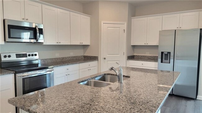 Building Photo - 17 Wynn Wy