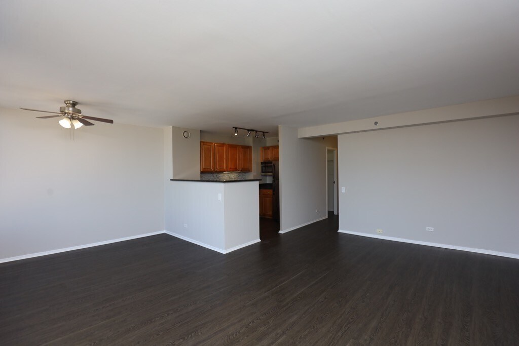 Building Photo - 4334 N Hazel St