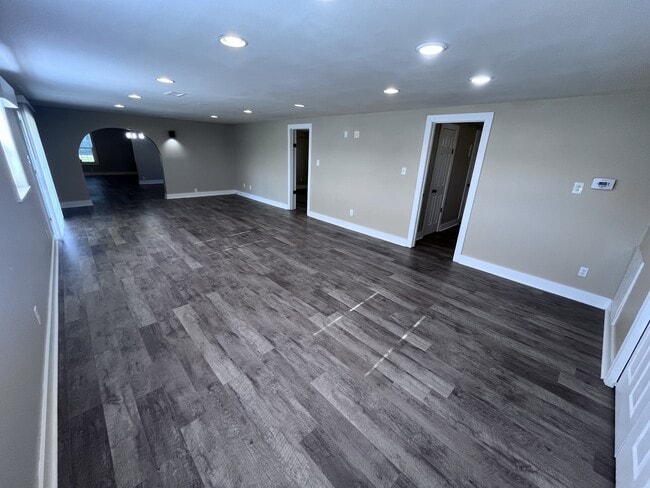 Building Photo - 2584 Black Jack Rd