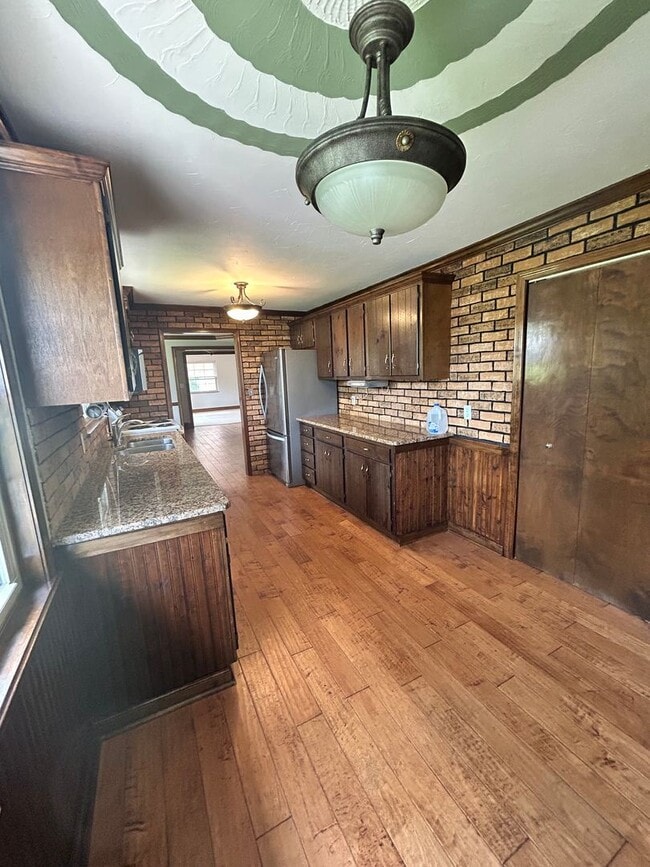 Building Photo - Three Bedroom, Single-Family Home