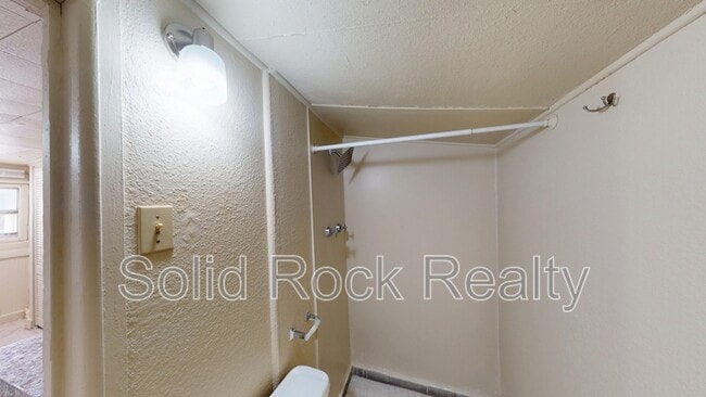 Building Photo - 3137 W Kiowa St