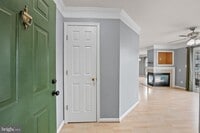 Building Photo - 46966 Courtyard Sq