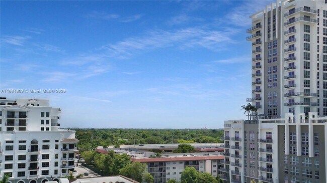 Building Photo - 8390 SW 72nd Ave