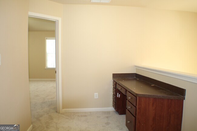 Building Photo - 3328 Castleberry Village Cir