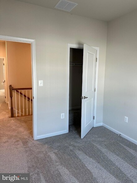 Building Photo - 4908 Dunhaven Dr