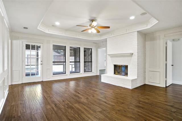 Building Photo - 2994 Lake Dr