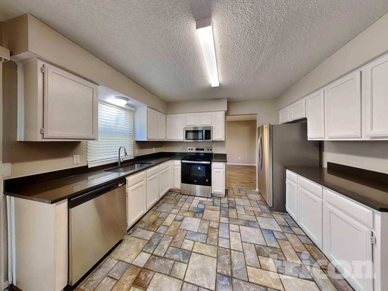 Building Photo - 4103 Orchard Hill Dr