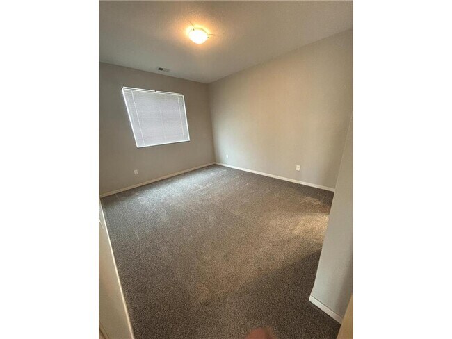 Building Photo - 1901 Pirate Dr