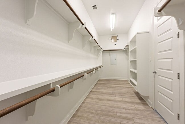 Building Photo - Find your Georgetown Dream at this Beautiful 3-Bedroom 2.5-Bathroom House!!!!