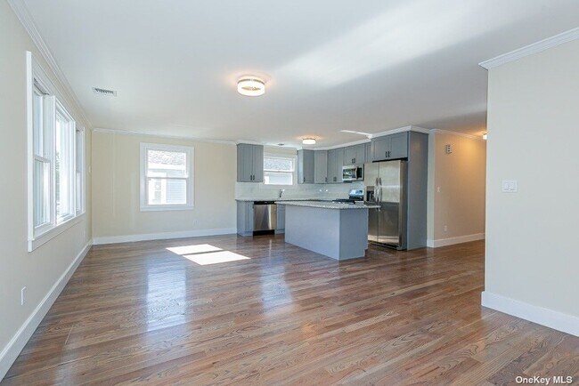 Building Photo - 201 Nassau Blvd