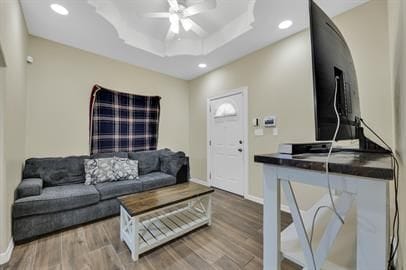 Building Photo - 2037 Diaz Ave