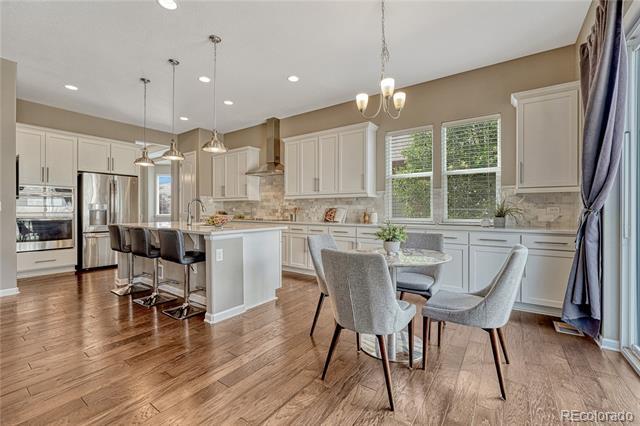 Building Photo - 681 E Dry Creek Cir