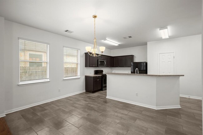 Building Photo - 1300 Estival Dr